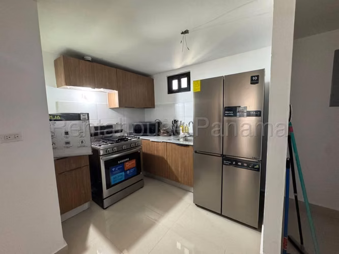 Alquiler Apartamento Vía España - YD - Imagen 4