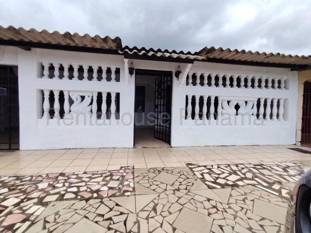 Venta de casa en Sabanitas,  Colón 26GC7398 - Imagen 3