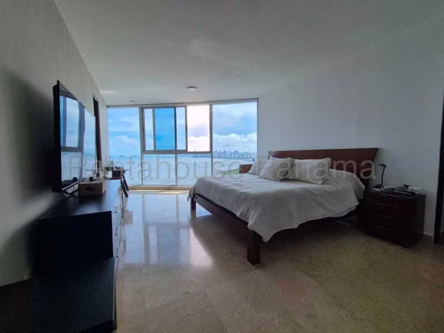 Alquiler de Apartamento en Costa del Este 26LBR8952