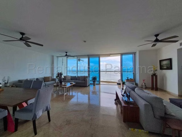 Alquiler de Apartamento en Costa del Este 26LBR8952
