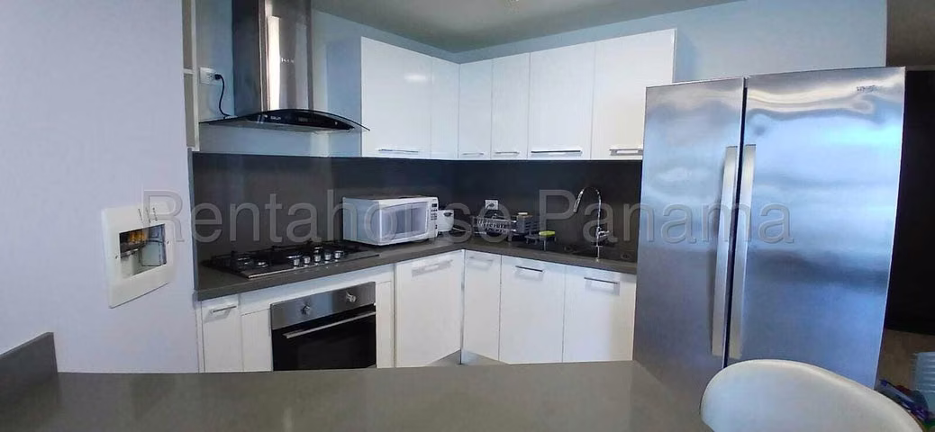 Alquiler de Apartamento en Costa del Este 27LBR759