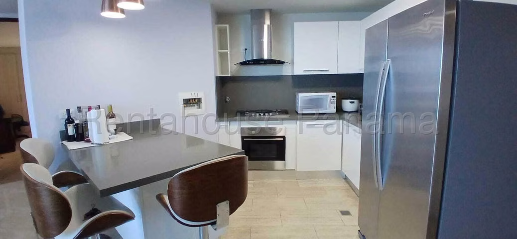 Alquiler de Apartamento en Costa del Este 27LBR759