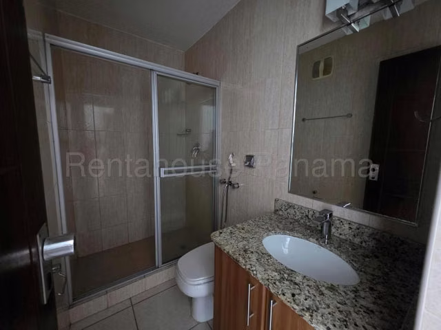 Alquiler de Apartamento en Costa del Este 26LBR6983