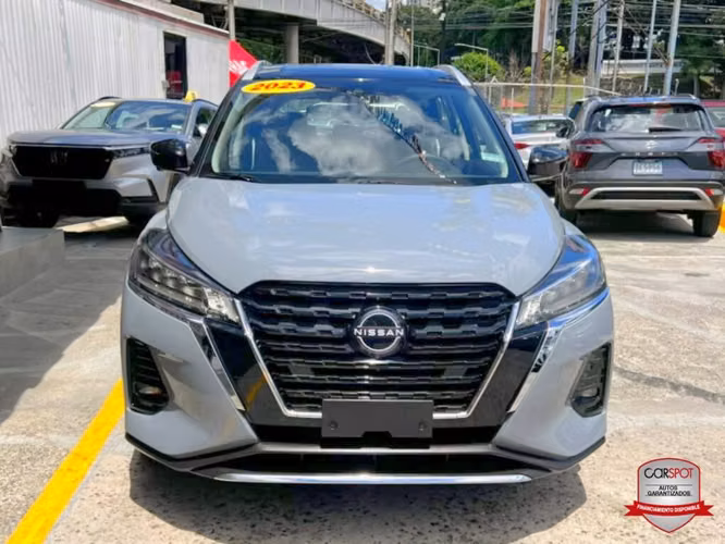 Nissan Kicks 2023 Automática ED1447 - Imagen 2