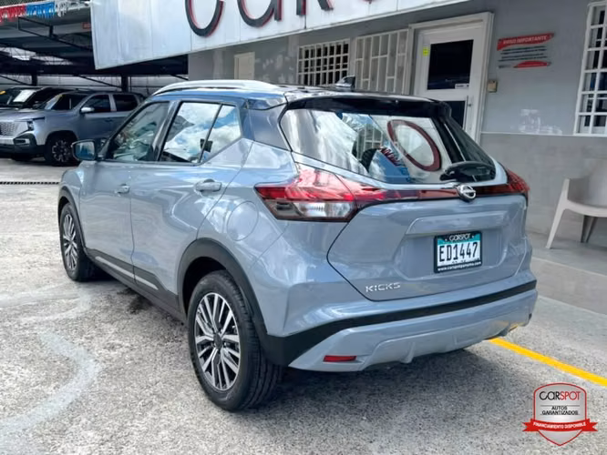 Nissan Kicks 2023 Automática ED1447 - Imagen 6