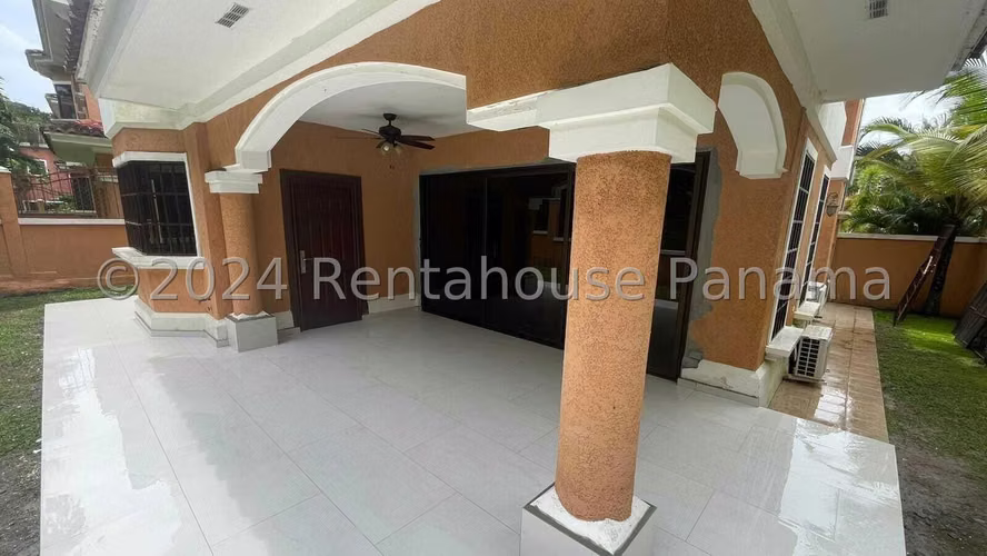 Alquiler de Casa en Clayton Clayton Village Solo Cliente Directo MC