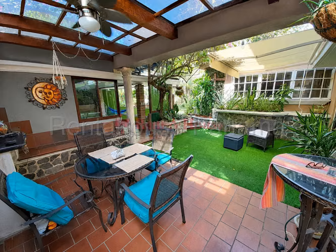 Venta de Casa en Las Cumbres Casa Solo Cliente Directo MC