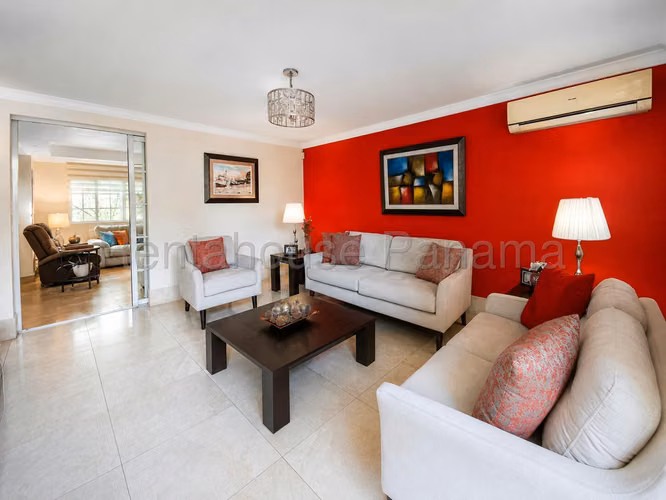 Venta de Casa en Las Cumbres Casa Solo Cliente Directo MC