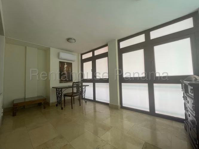 Alquiler de Apartamento en Casco Antiguo Ph Casa Luis SN - Imagen 2