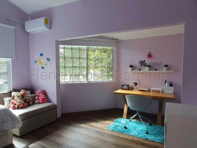 Vendo Casa en Reparto OF26-8746 - Imagen 19