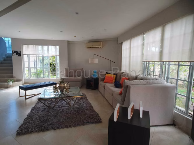 Vendo Casa en Reparto OF26-8746 - Imagen 6