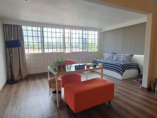 Vendo Casa en Reparto OF26-8746 - Imagen 12