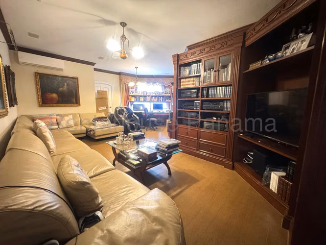 Venta de Apartamento en La Cresta Ph Cresta Palace Solo Cliente Directo LFC - Imagen 4