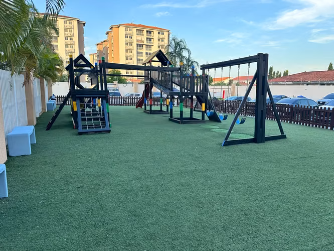 SE VENDE APARTAMENTO EN PH TORRES DE VERSALLES II