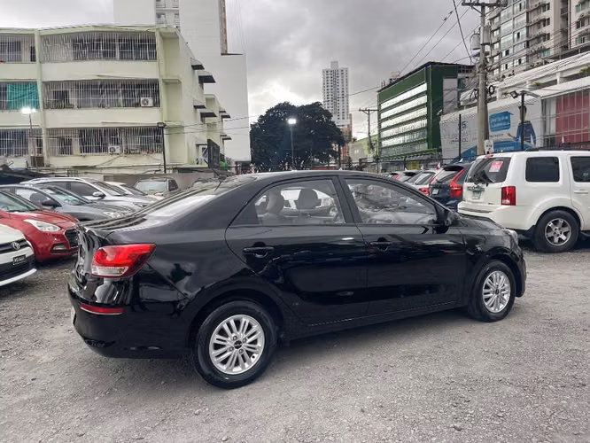 KIA SOLUTO 2025 FULL EXTRAS - Imagen 3