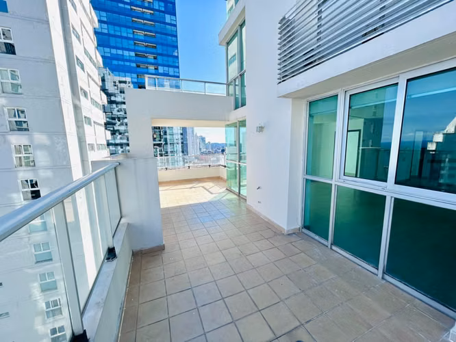 VENDO APARTAMENTO EN BELLA VISTA, 3 RECAMARAS, 180M2, CON TERRAZA. - Imagen 8