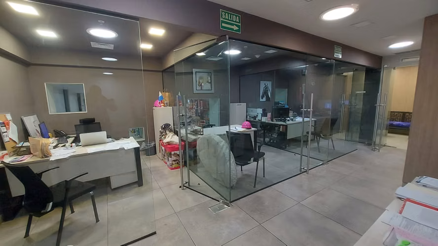 Galera en Villa las Acacias. Juan Diaz.1400mts $1,800,000.00