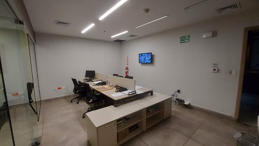 Galera en Villa las Acacias. Juan Diaz.1400mts $1,800,000.00