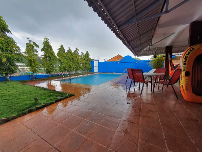 CASA DE UN NIVEL CON PISCINA, UBICADA EN EL CORAZÓN DE LA CIUDAD - Imagen 5