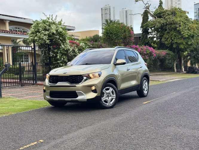 Kia Sonet Año 2022 ~ Versión Semi Full, Automática    - Imagen 6