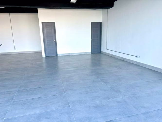 OFICINA EXCLUSIVA EN VENTA | AVE BALBOA – CINTA COSTERA | $199,000 - Imagen 5