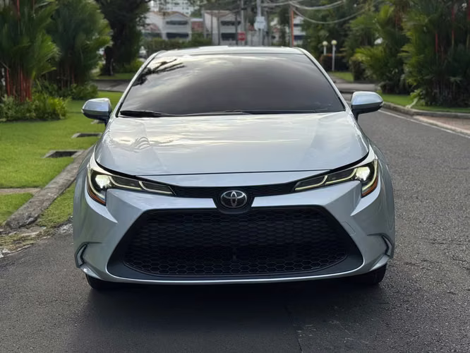 Toyota Corolla SE Año 2020 ~ Versión Full Extras    - Imagen 17