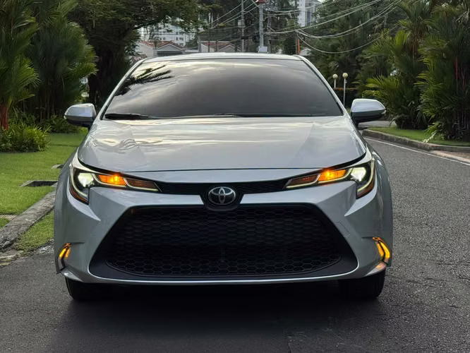 Toyota Corolla SE Año 2020 ~ Versión Full Extras    - Imagen 9