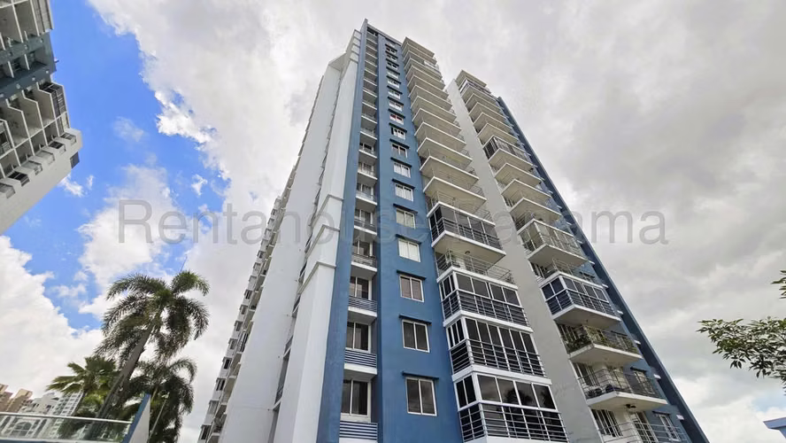 Venta de apartamento en Ph Cosmopolitan Towers 27MVCH1808