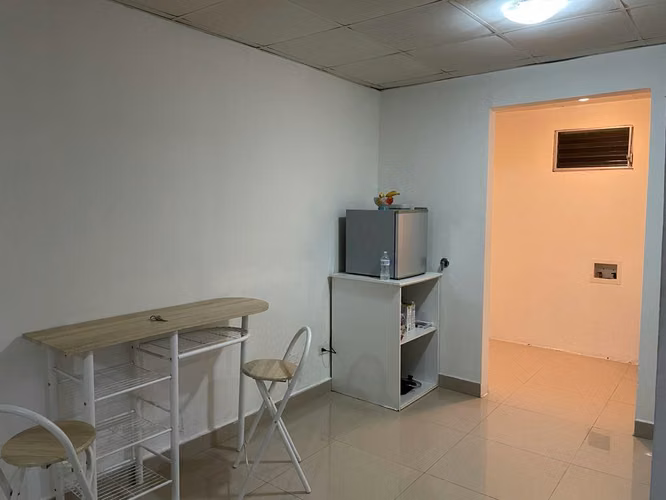 Apartamento Planta baja  pasos de Universidades UIP-LATINA-ISAE - Imagen 11