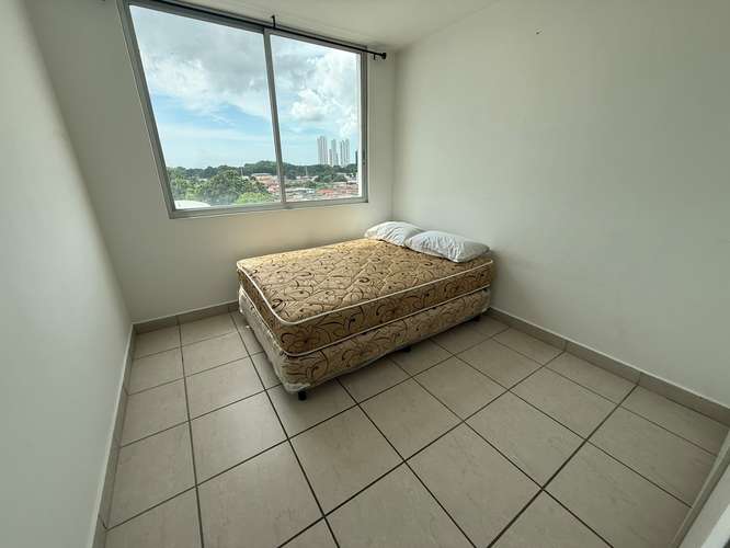 ALQUILER DE APARTAMENTO SEMI-AMOBLADO EN PH PARQUE LEFEVRE 75 - AF