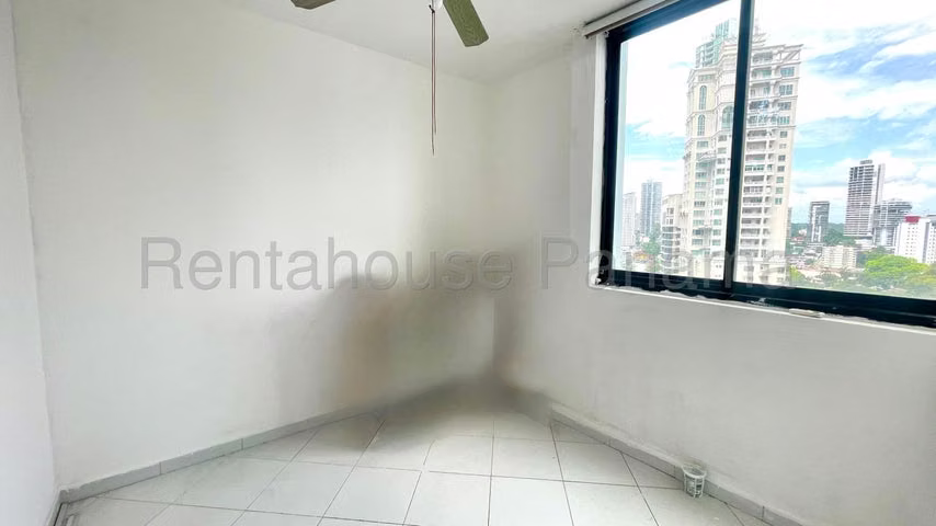 Apartamento en Venta Miramar Plaza Av. Balboa IH27-1756 - Imagen 17