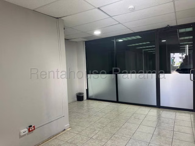 Alquiler de oficinas en Obarrio - Imagen 13
