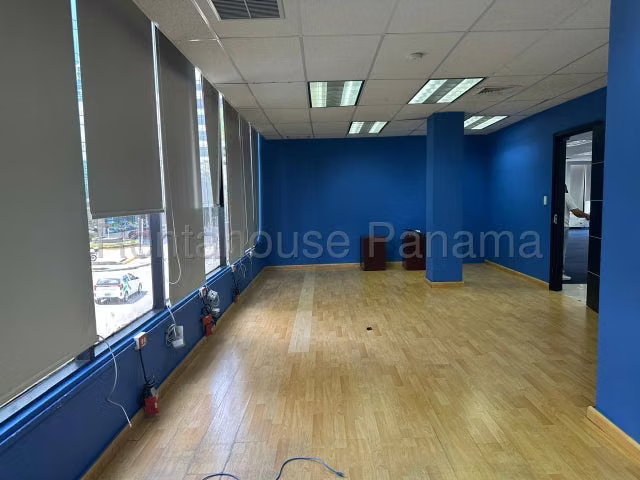 Alquiler de oficinas en Obarrio - Imagen 12