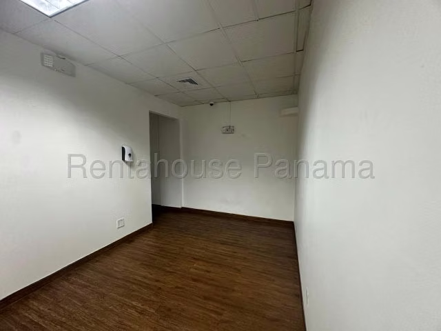 Alquiler de oficinas en Obarrio - Imagen 17