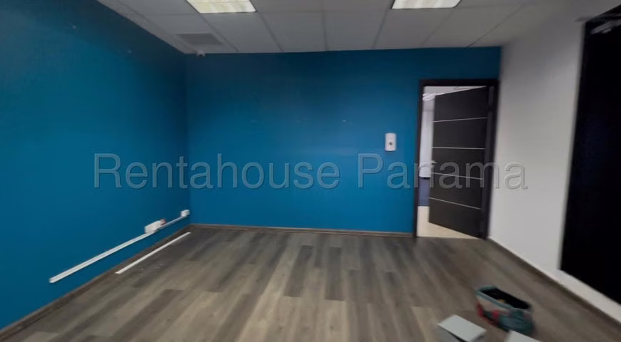 Alquiler de oficinas en Obarrio - Imagen 18