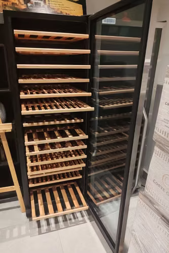 NEVERA PARA VINOS - Imagen 2