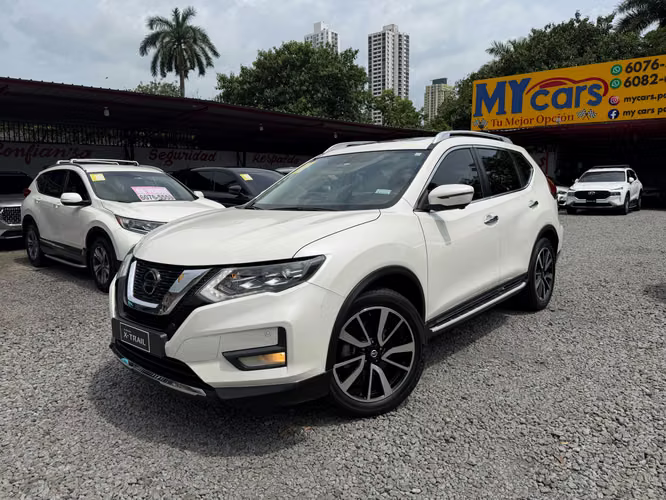 NISSAN XTRAIL 4WD FULL EXTRAS SOLO 28 MIL KILOMETROS