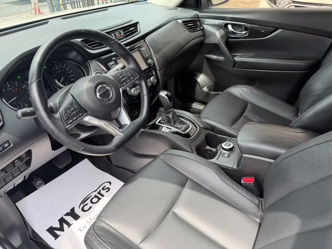 NISSAN XTRAIL 4WD FULL EXTRAS SOLO 28 MIL KILOMETROS
