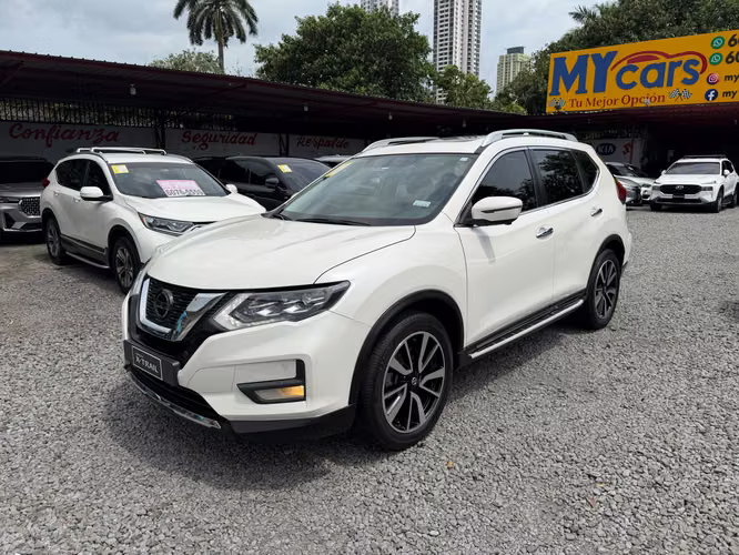 NISSAN XTRAIL 4WD FULL EXTRAS SOLO 28 MIL KILOMETROS