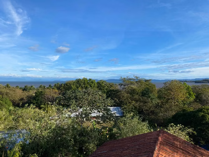 Hermosa Casa en Venta- Sona, Panama - Imagen 2