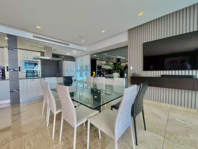 Se Vende en Q Tower, Punta Pacifica - Imagen 2