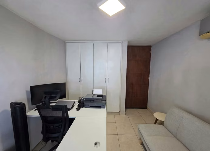 Apartamento sobre Vía Transístmica I con amplia terraza y cerca del metro - Imagen 10