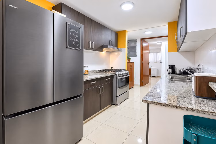 Apartamento sobre Vía Transístmica I con amplia terraza y cerca del metro - Imagen 6