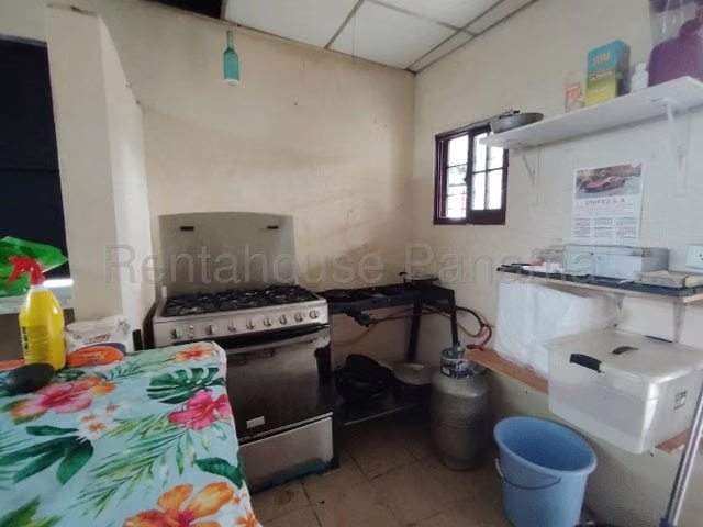 Venta de casa con retorno de alquileres Tocumen, Panamá 27GC201 - Imagen 6