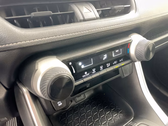 TOYOTA RAV4 - 2025 - RAX - Automarket - Imagen 9