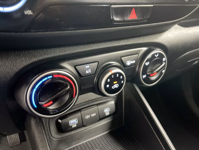 HYUNDAI VENUE - 2026 - VEN - Automarket - Imagen 9