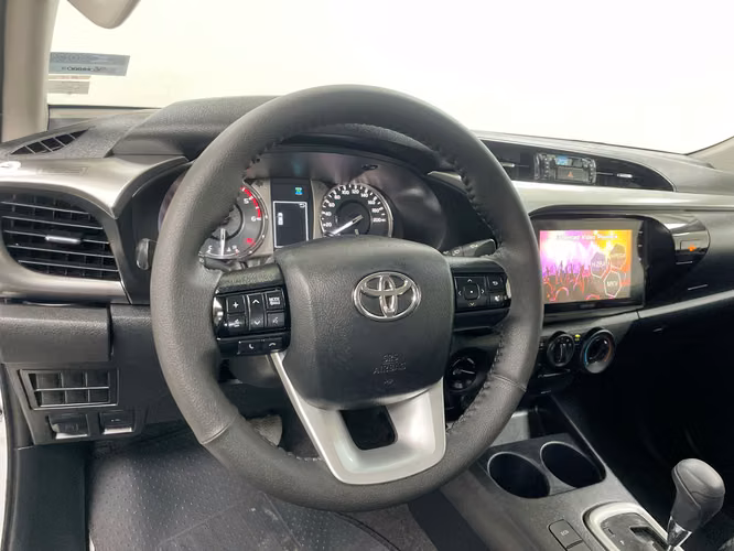 TOYOTA HILUX - 2025 - PPHA - Automarket - Imagen 6