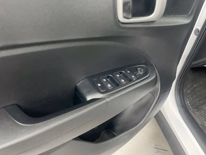 HYUNDAI VENUE - 2026 - VEN - Automarket - Imagen 4