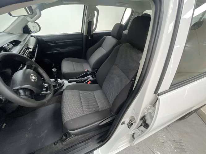 TOYOTA HILUX - 2025 - PPHX - Automarket - Imagen 5