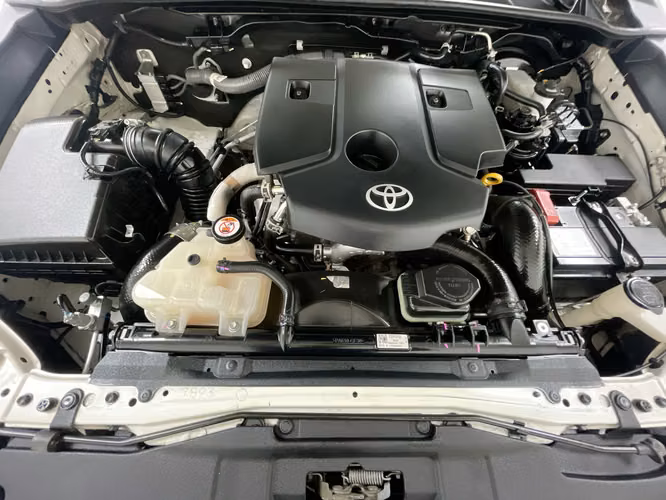 TOYOTA HILUX - 2025 - PPHX - Automarket - Imagen 3